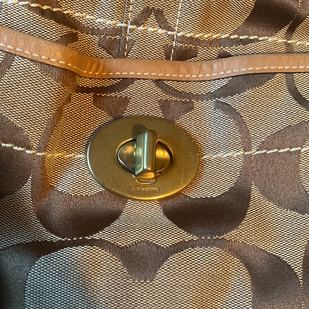 Coach large handbag - Picture 6 of 6